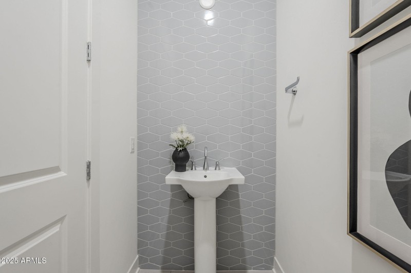 20-web-or-mls-218th-20