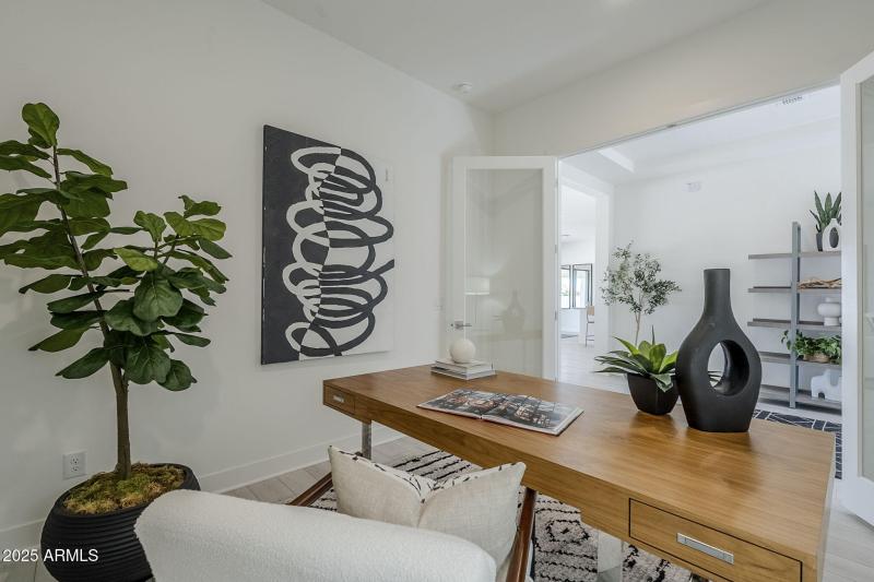 25-web-or-mls-218th-25