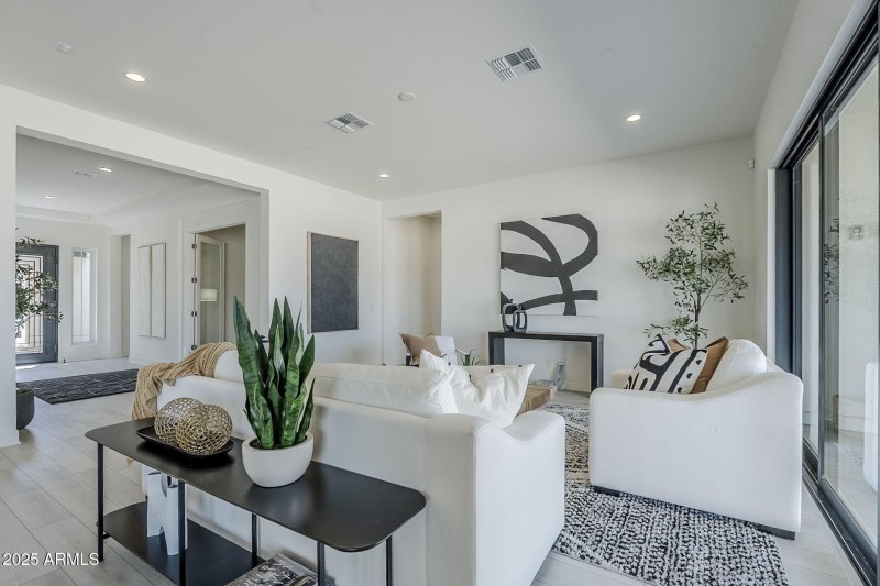 30-web-or-mls-218th-30