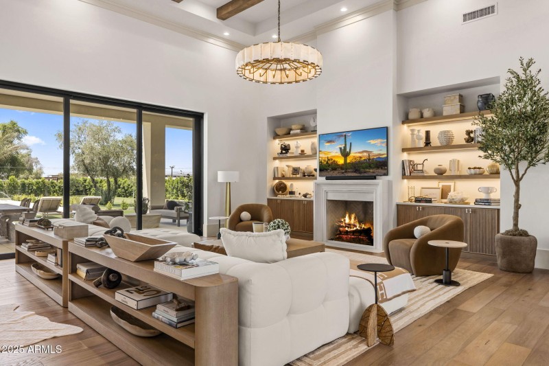 7-web-or-mls-12240-n-98th-st