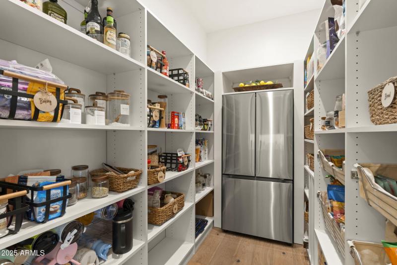 18-web-or-mls-12240-n-98th-st