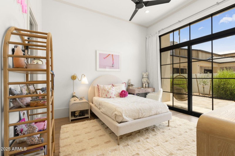 40-web-or-mls-12240-n-98th-st