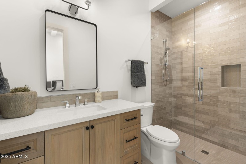 48-web-or-mls-12240-n-98th-st