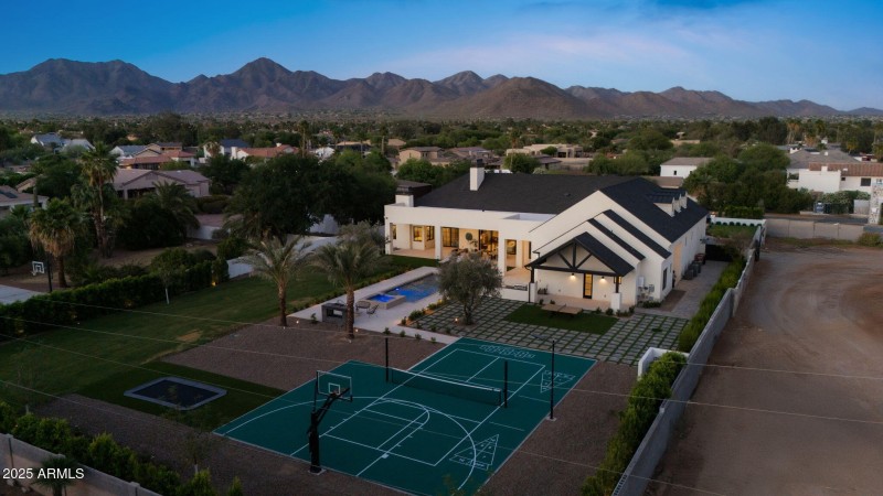 79-web-or-mls-12240-n-98th-st