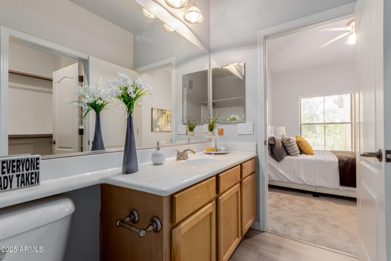 Master Bathroom 14