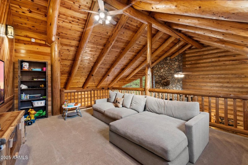 Cozy 3rd Level Loft