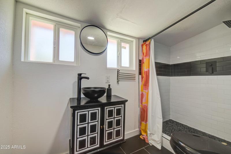 Bathroom-pic 1