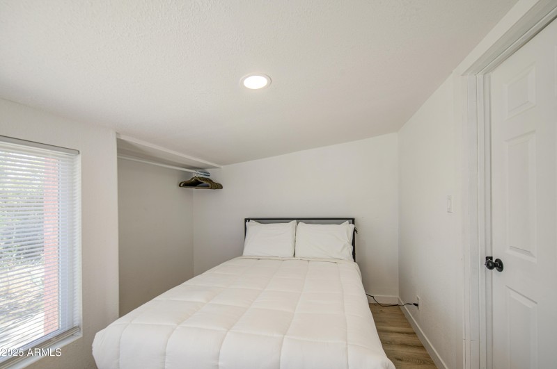 Bedroom-pic 2