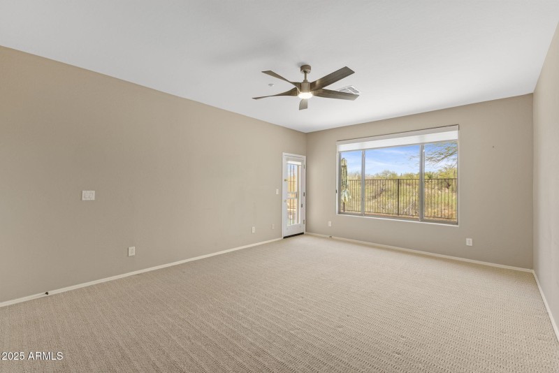 41627 N CEDAR CHASE