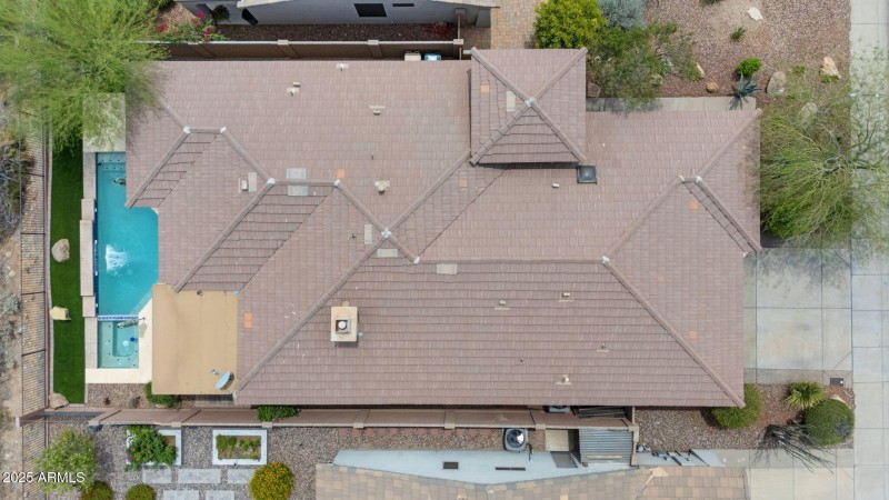 41627 N CEDAR CHASE