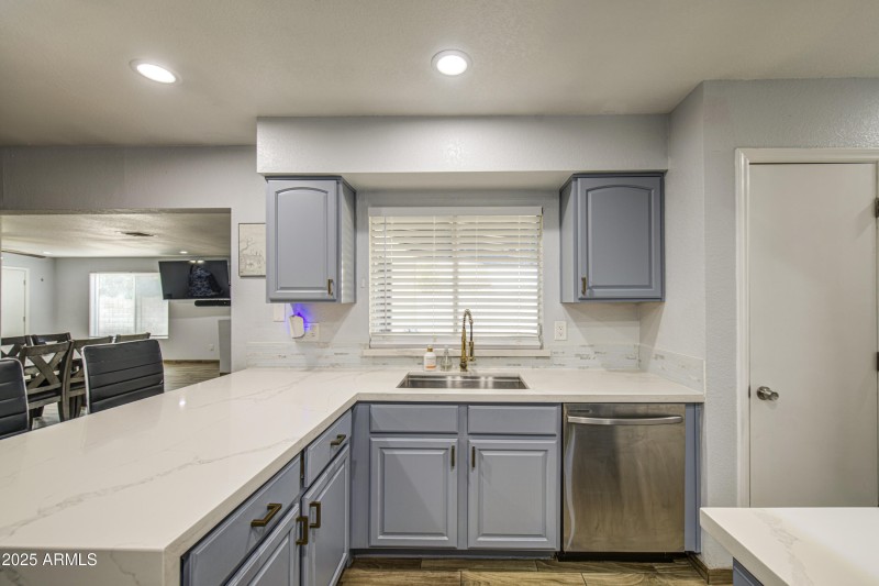 Kitchen 5