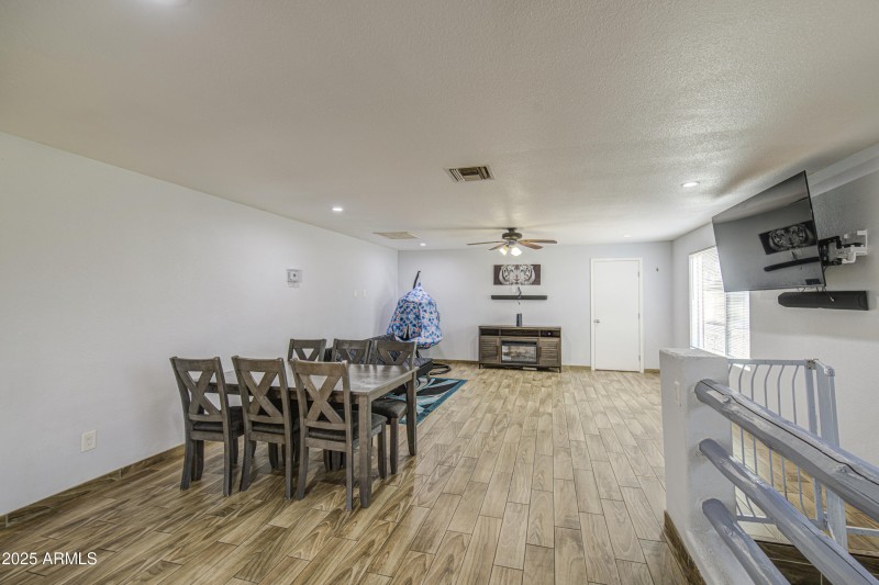 Family Room 4