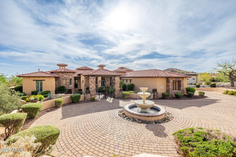 14 - Pinnacle Ridge