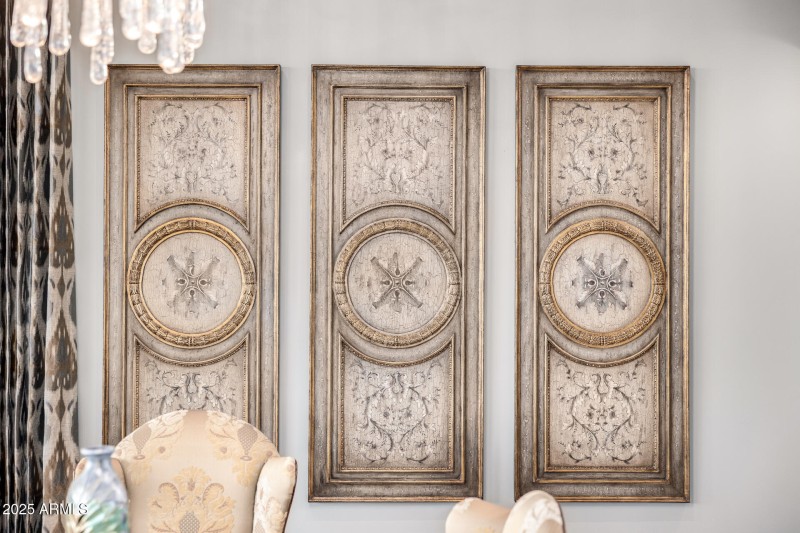 Dining Room Feature Wall