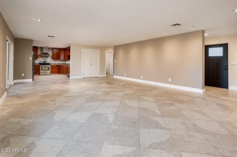 8408 E Rancho Vista Dr - MLS-11