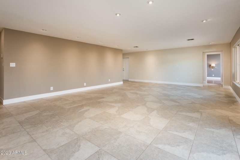 8408 E Rancho Vista Dr - MLS-12