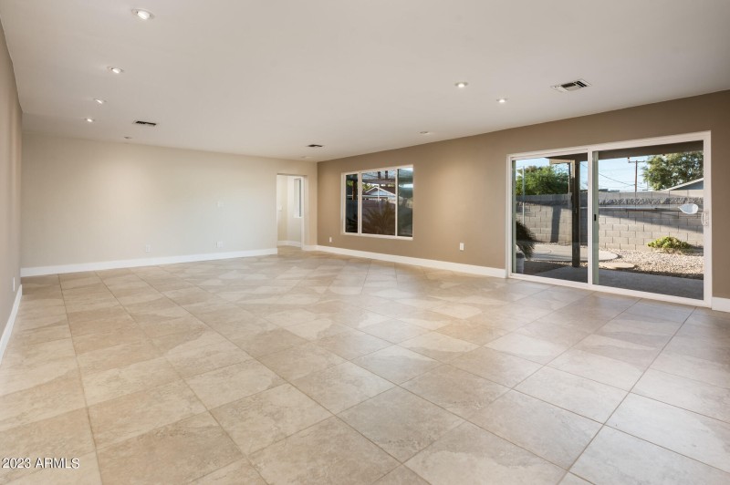 8408 E Rancho Vista Dr - MLS-13