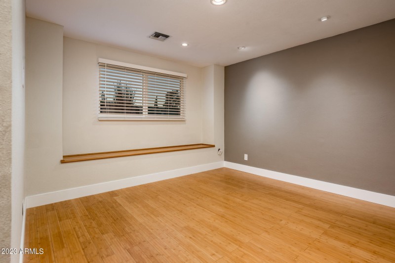8408 E Rancho Vista Dr - MLS-33