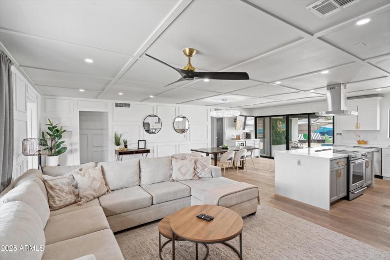 Family Room to Kitchen