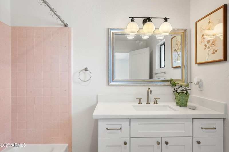 23-Primary Bathroom (1)