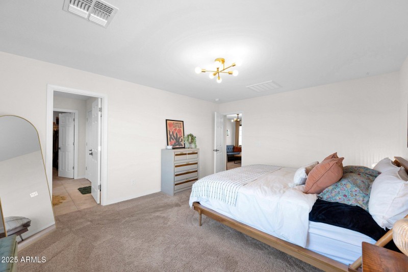 Primary suite