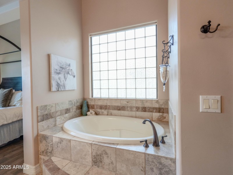 Primary Garden Tub