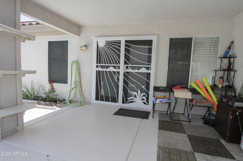 1210 W BETTY ELYSE LN-14