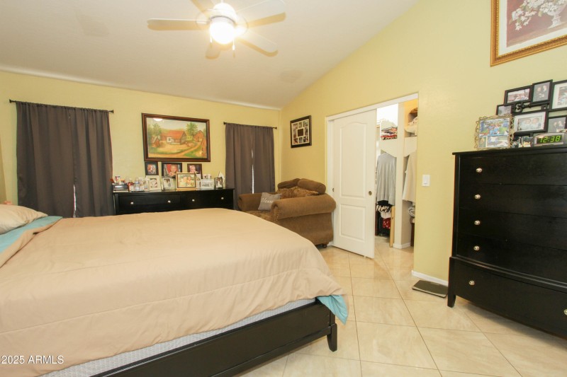 1210 W BETTY ELYSE LN-33