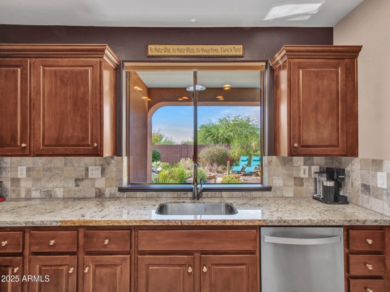 04-Kitchen-4
