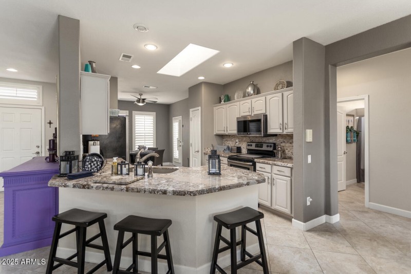 15-Kitchen