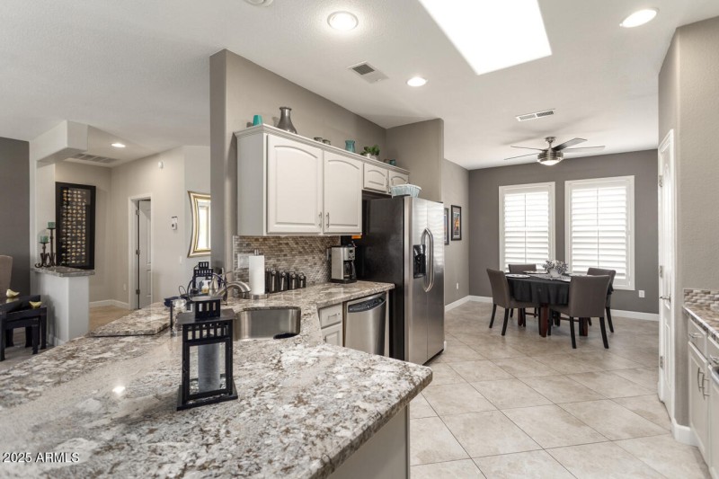 17-Kitchen