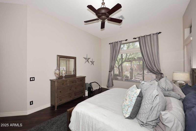 Primary Bedroom2