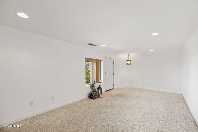 30-Bonus Room (2)