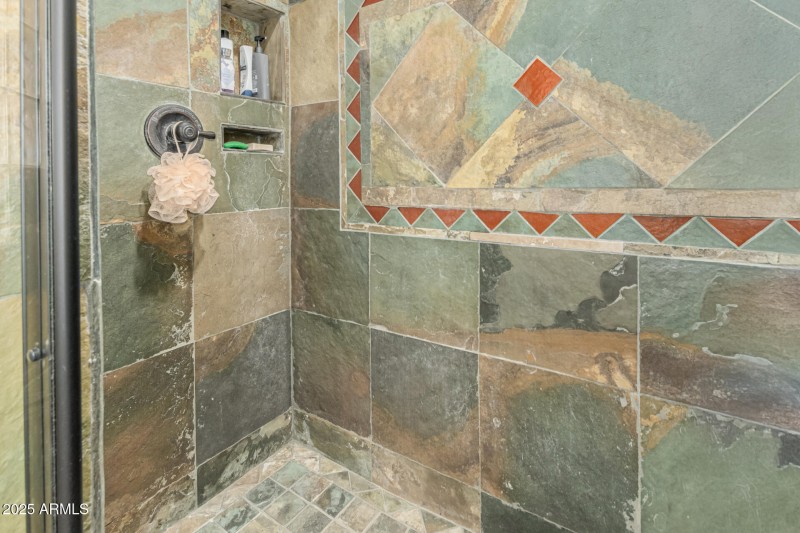 26 - Equestrian 11917