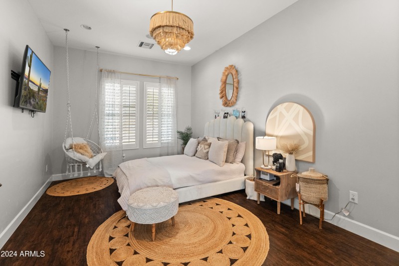 1409 E Dove Pl-15