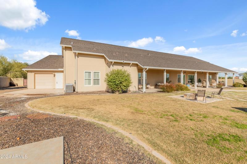 1409 E Dove Pl-83