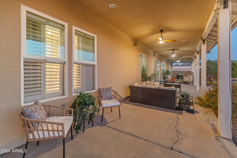 1409 E Dove Pl-107