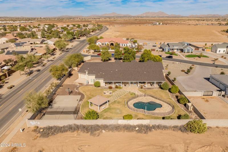 1409 E Dove Pl (aerial)-10