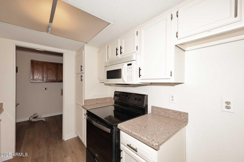 Kitchen-Range