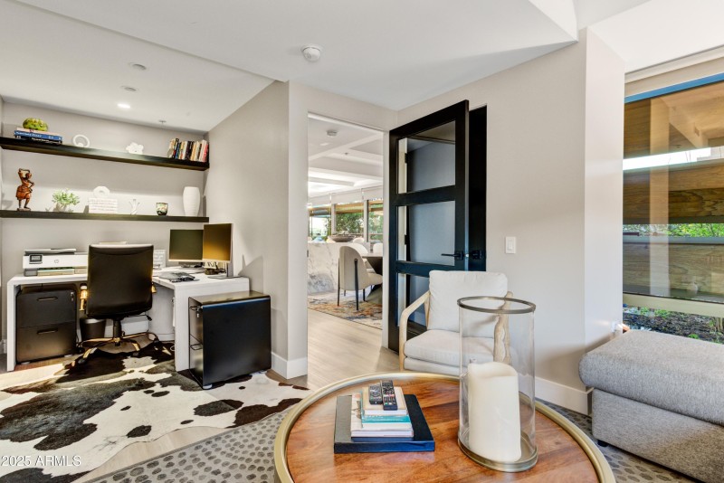 010_Office