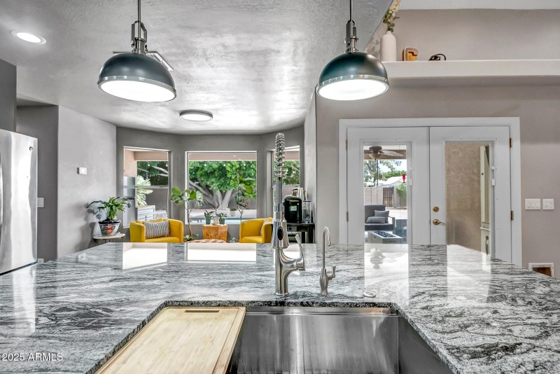 Kitchen 6