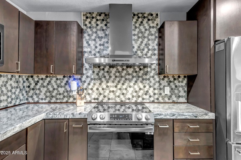 Kitchen 5