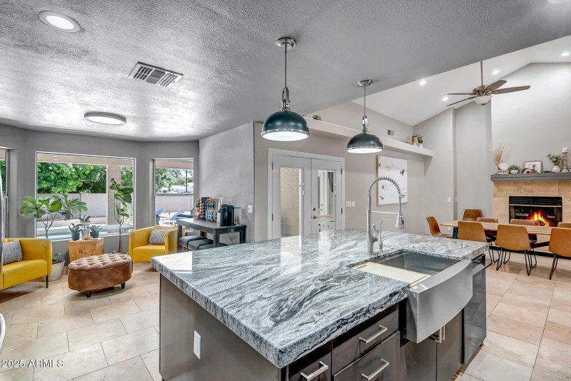 Kitchen 7