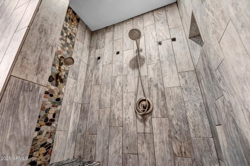 Primary Walk In Shower