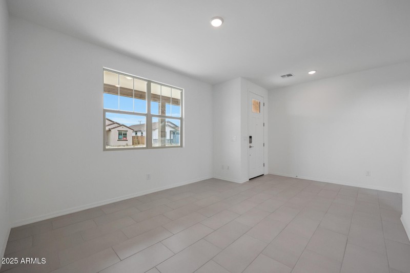 PHX_Tyler Ranch_Lot 1066_Lagoon_24216_Fl