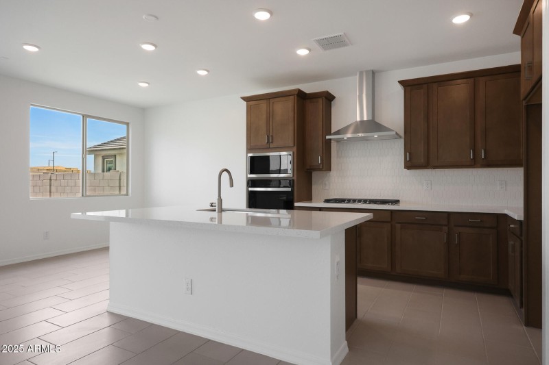 PHX_Tyler Ranch_Lot 1066_Lagoon_24216_Ki