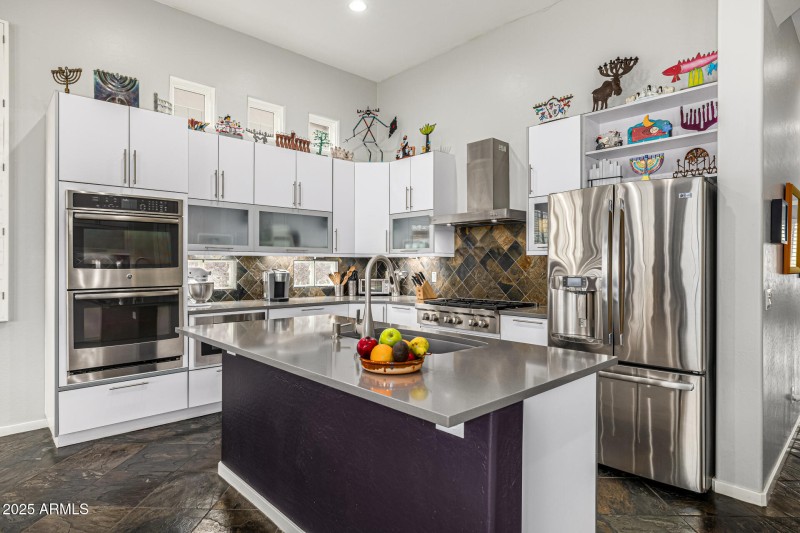 Kitchen 14523 E Charter Oak Dr