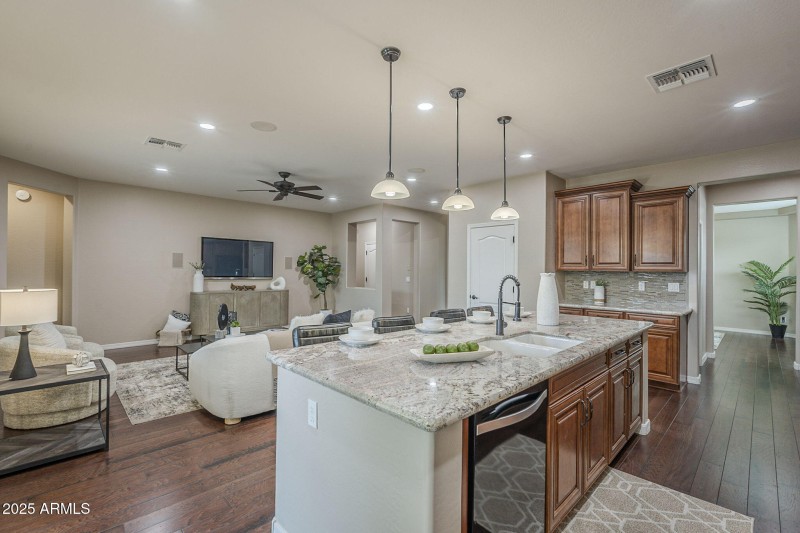22-web-or-mls-Aracely-22