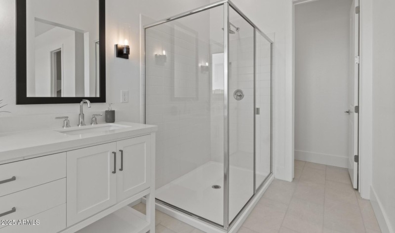 Edgewood Lot #26 Primary Bath (1) (Large