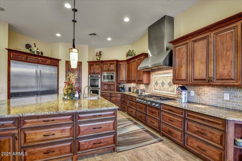 18-Kitchen